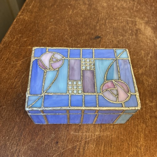Blue pink stained glass - pink,